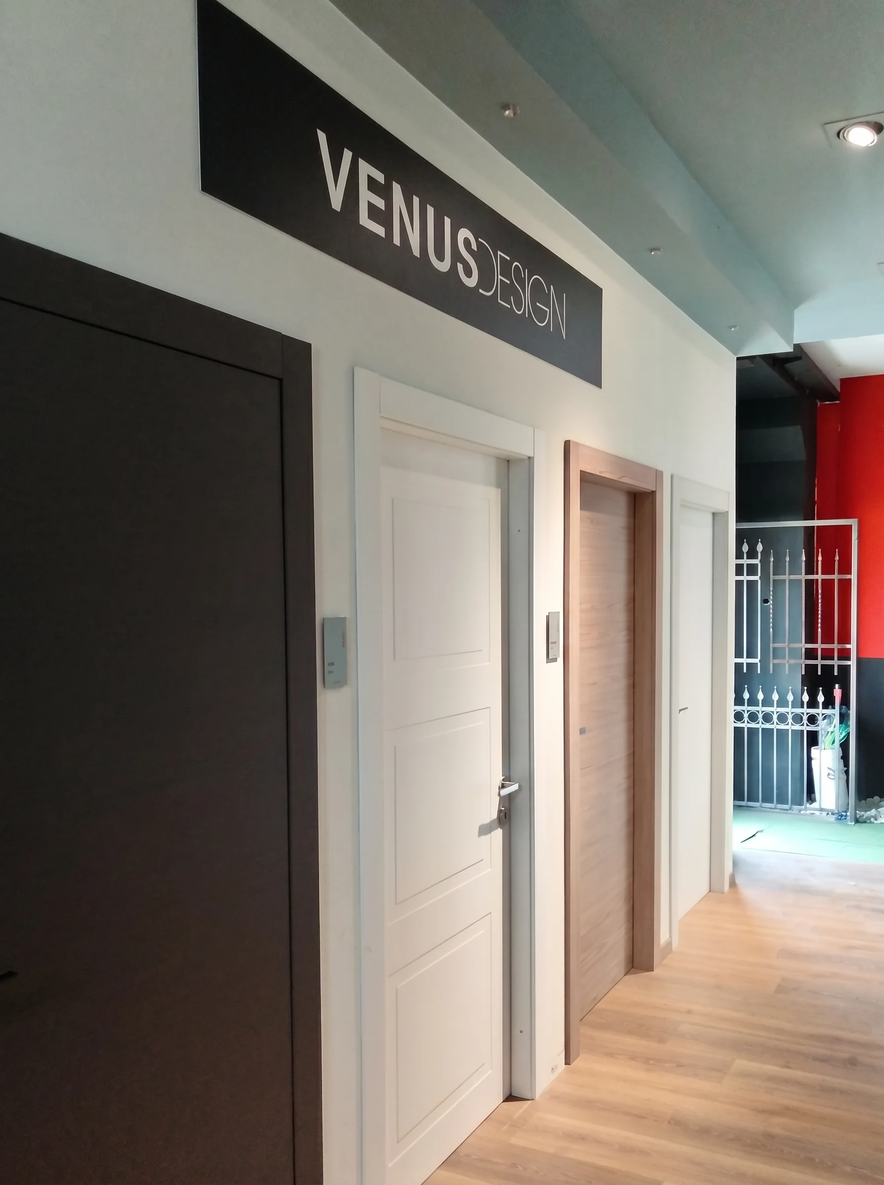 Showroom interior 6